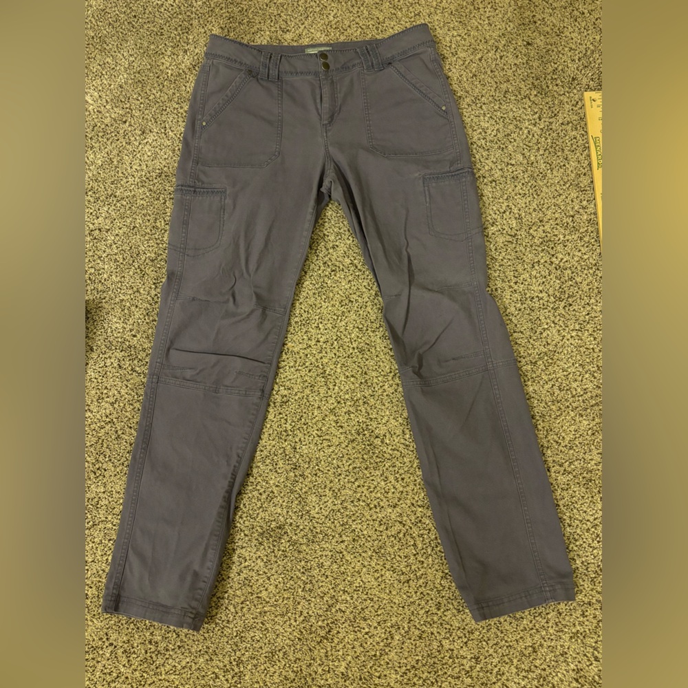 Ultimate Terrain Women’s Size 10 Pants.  Gray. Pre-owned.